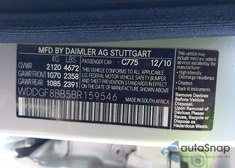 2011 Mercedes-Benz C 300 Luxury 4Matic z USA, uszkodzony, nr VIN WDDGF8BB5BR159546